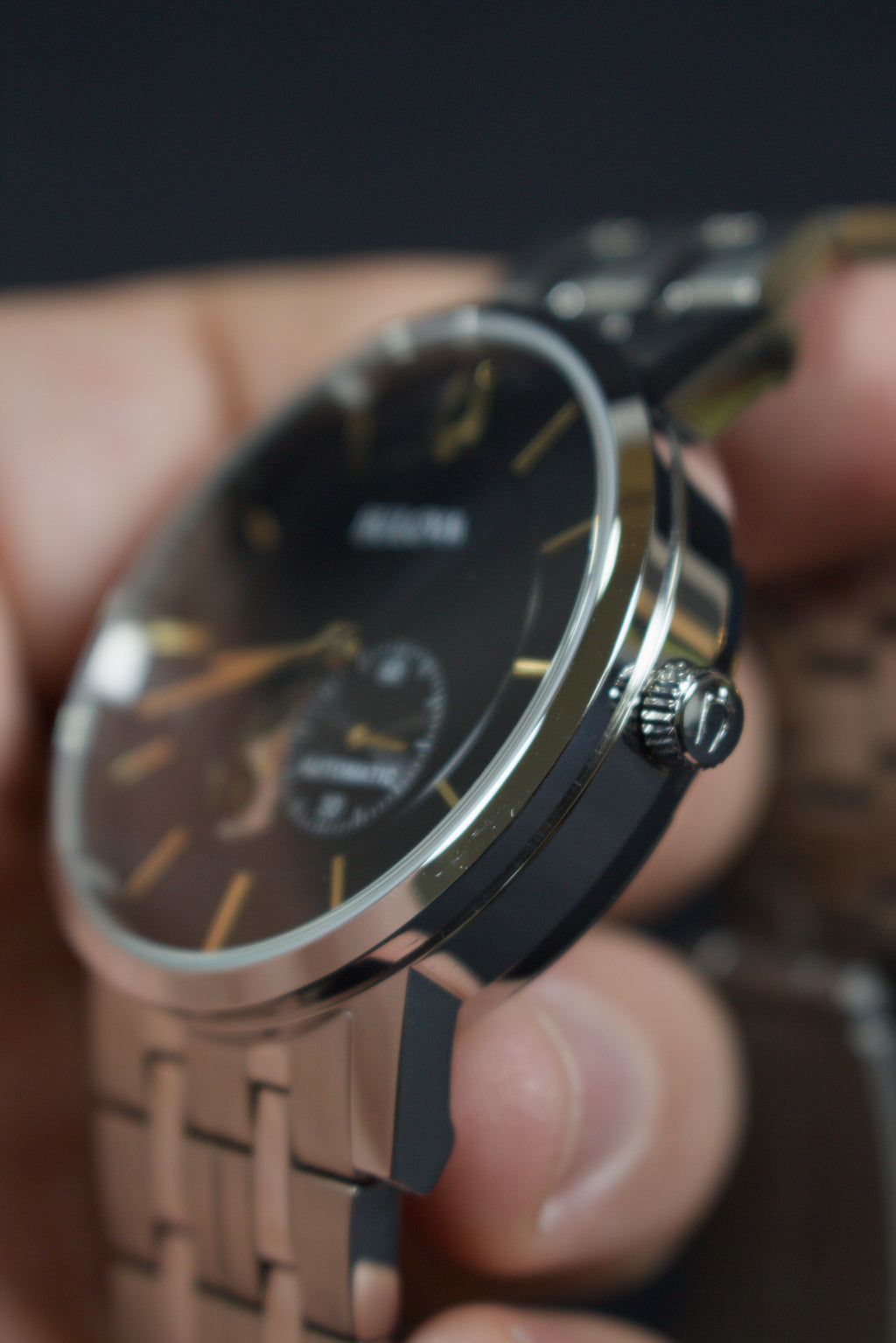 Bulova 96A305 (3)