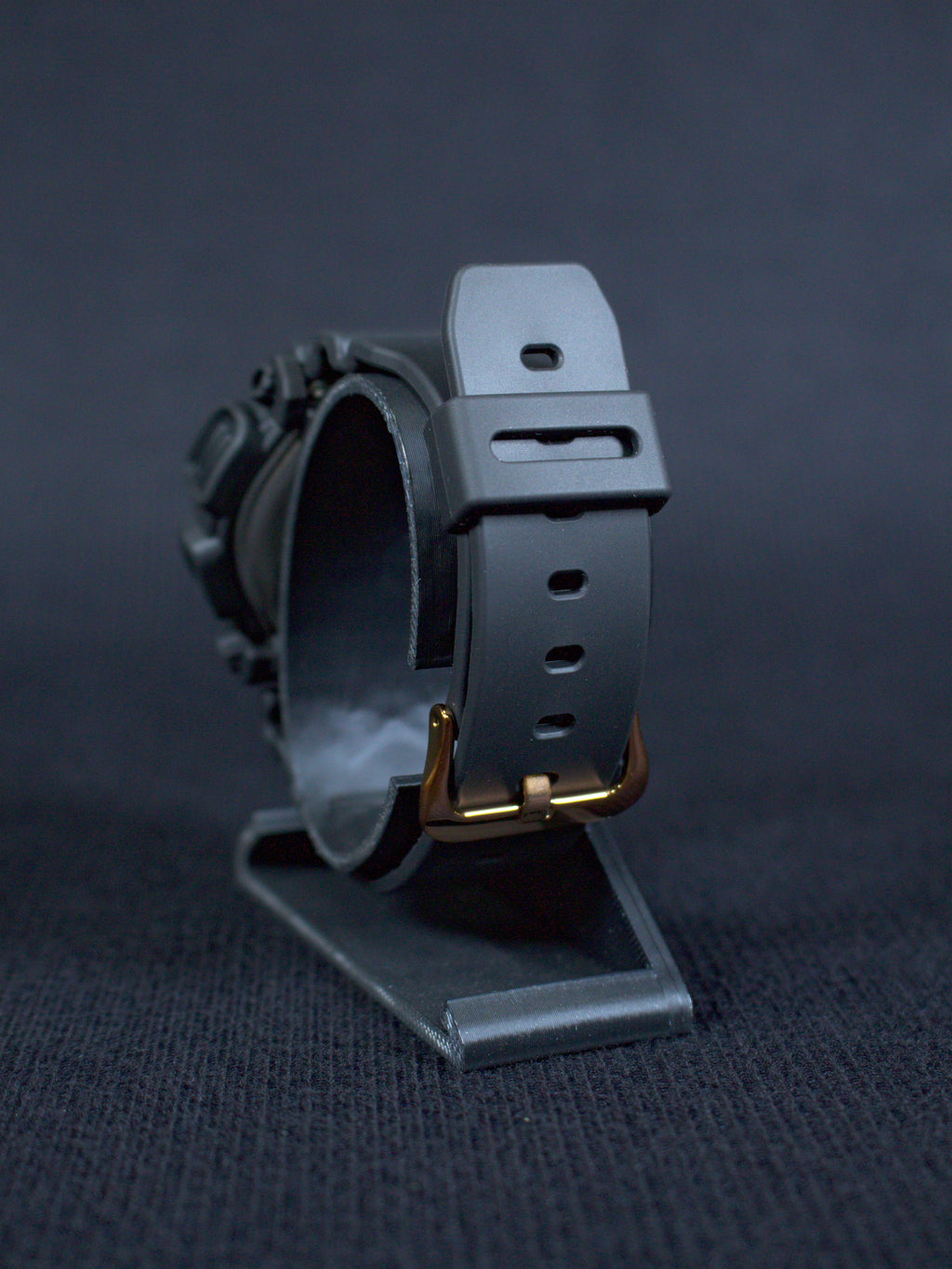 Casio G-Shock DW-9052GBX-1A4DR (2)