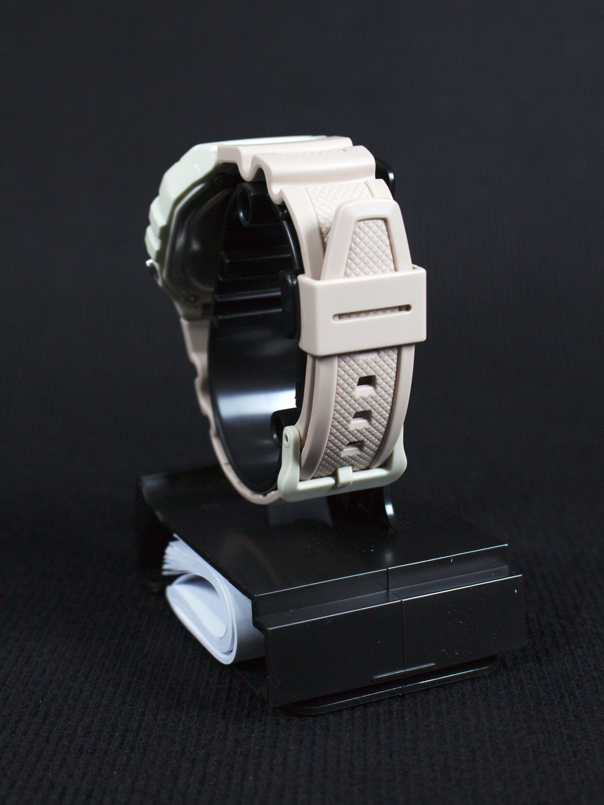 Casio Illuminator W-218HC-4A2V (2)