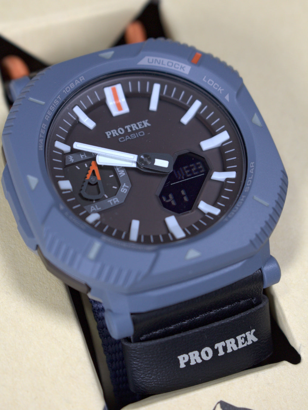 Casio Pro Trek PRJ-B001B-2 (3)