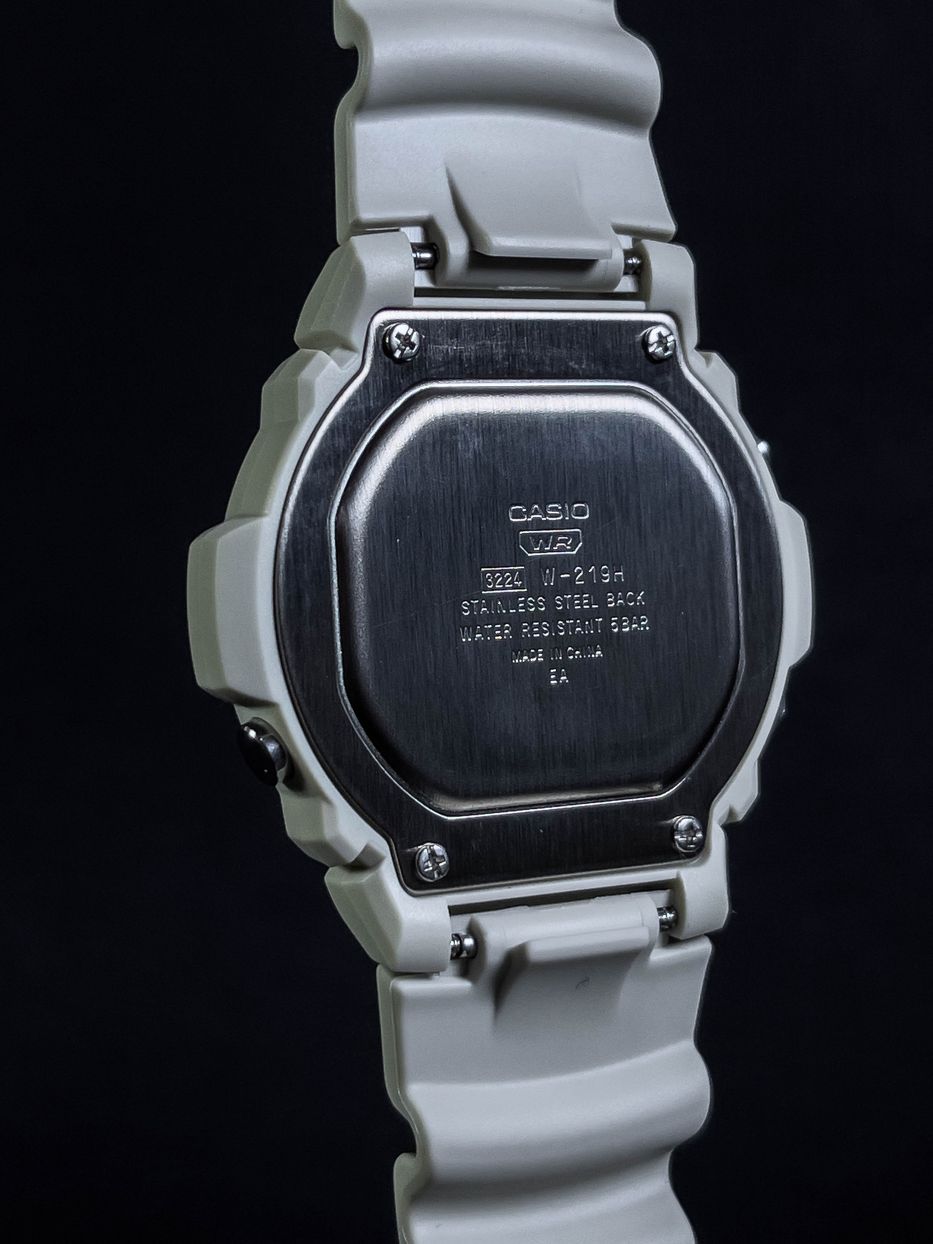 Casio W219HC-8BV