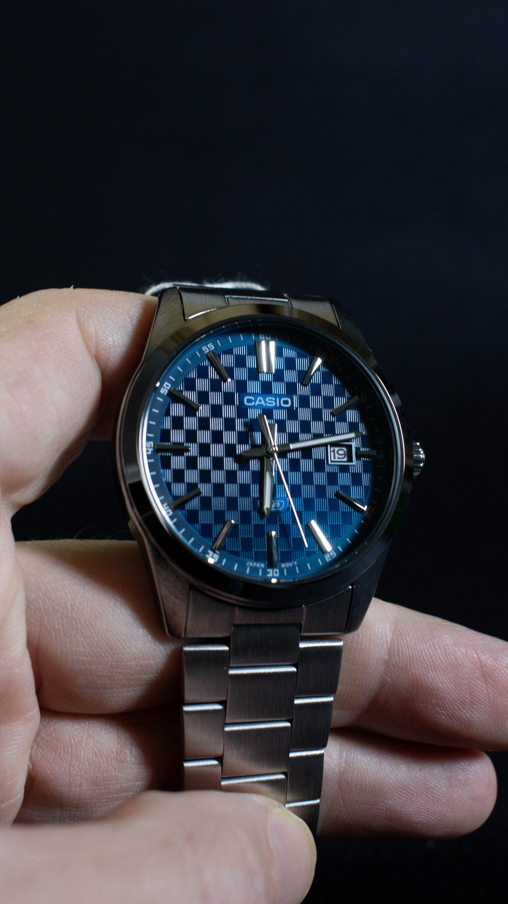 Casio MTP-VD03D-2A2 Turquoise Edition