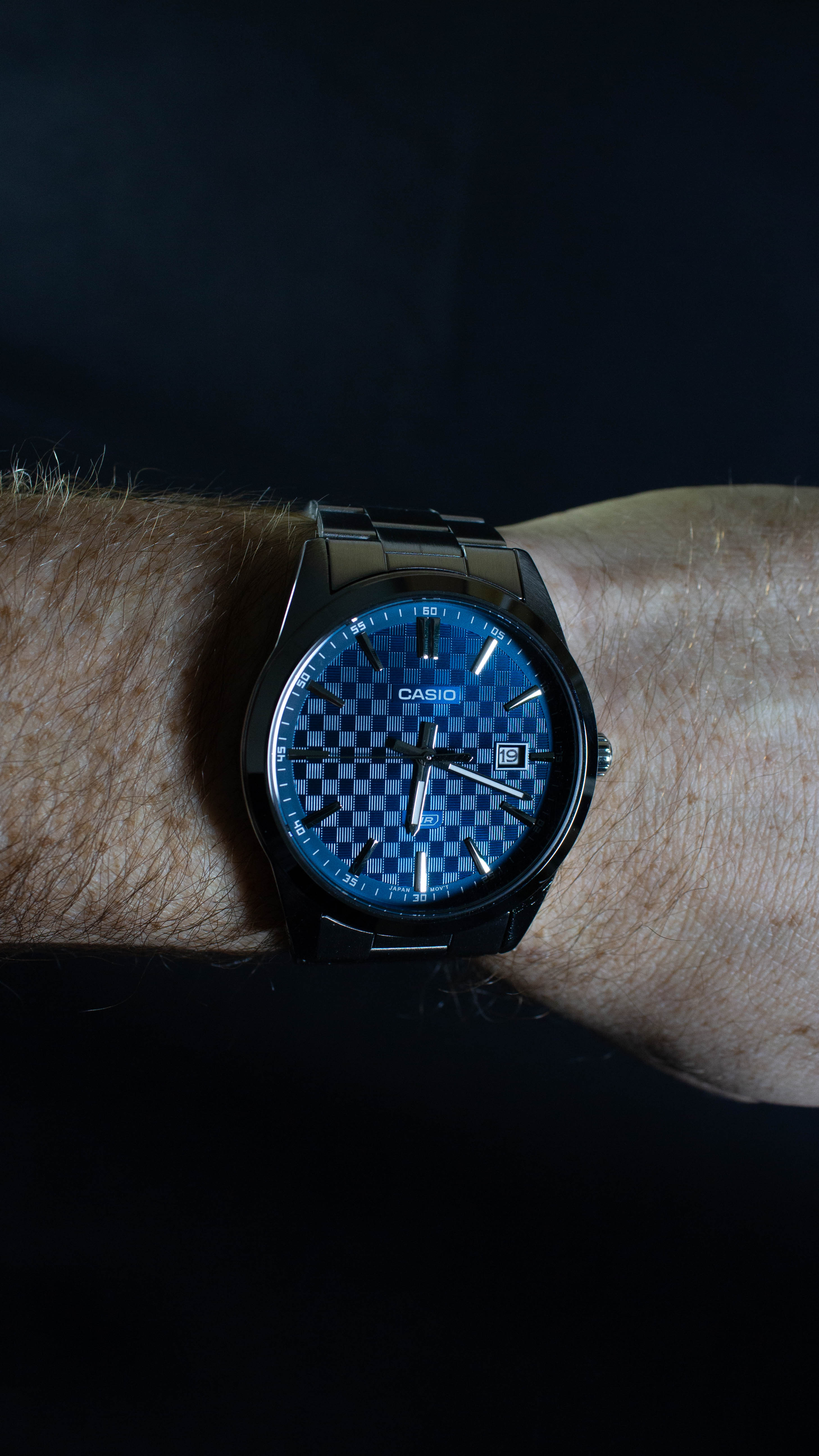 Casio MTP-VD03D-2A2 Turquoise Edition
