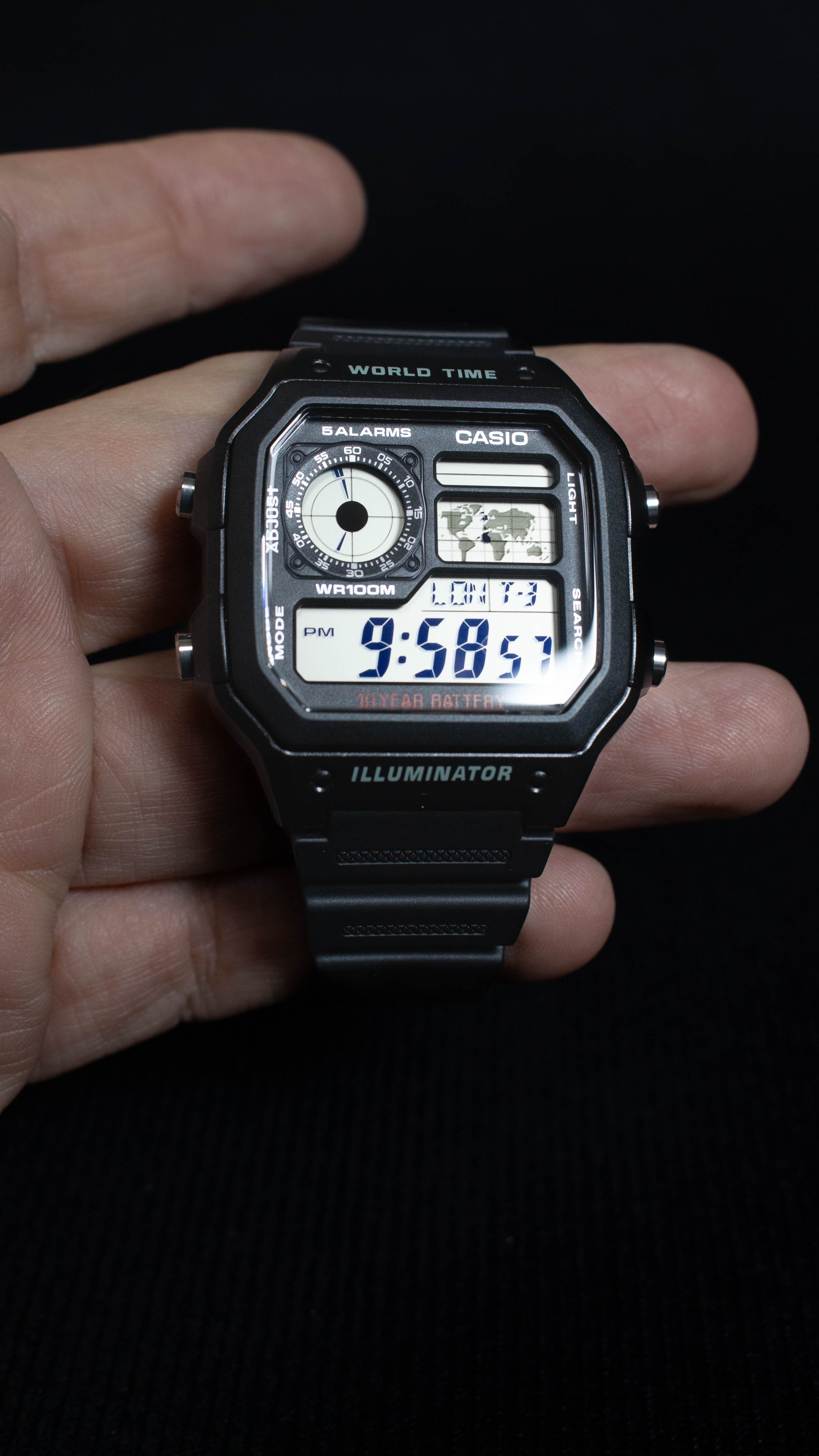 Casio AE-1200WH-1AVDF