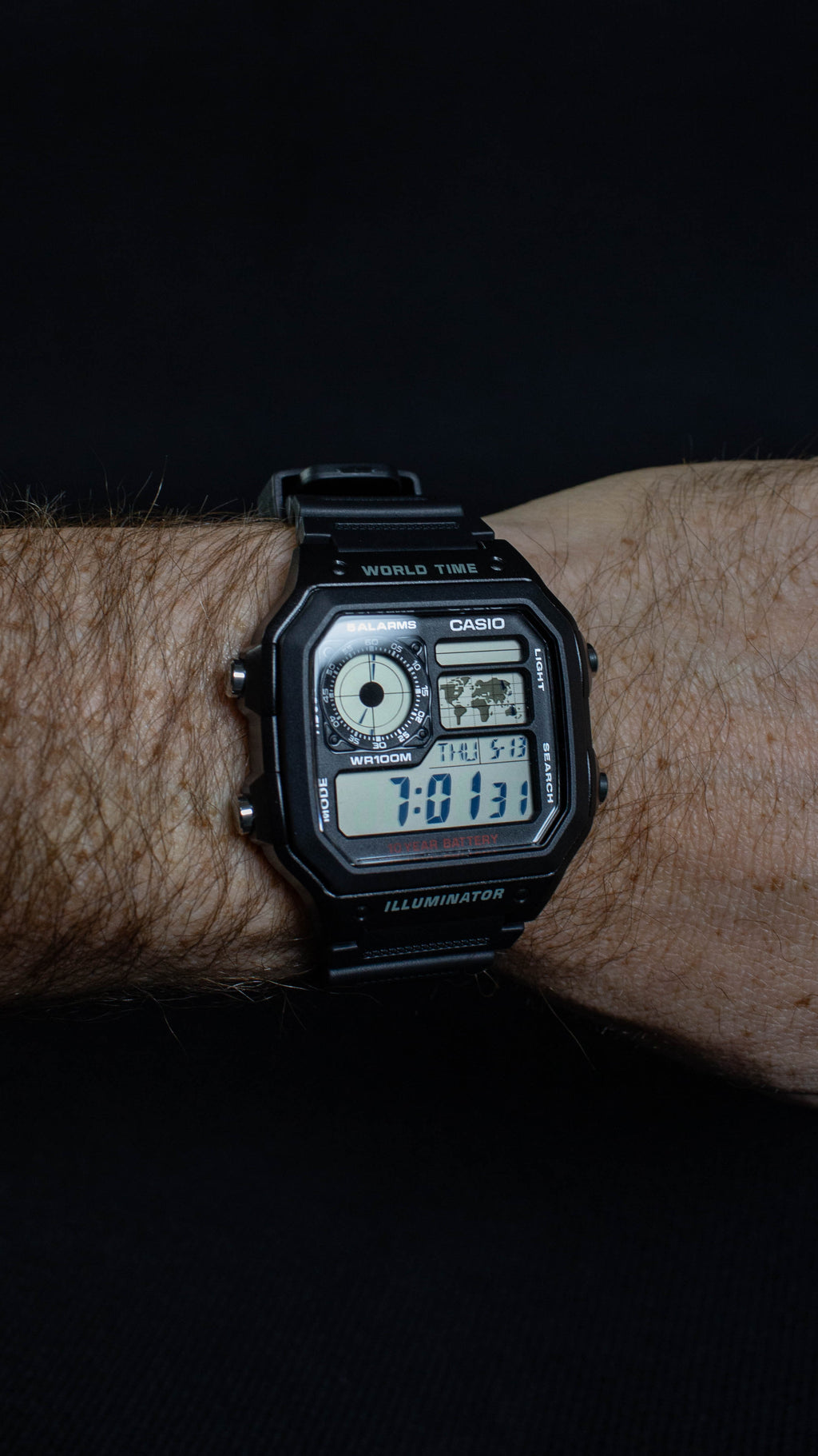 Casio AE-1200WH-1AVDF