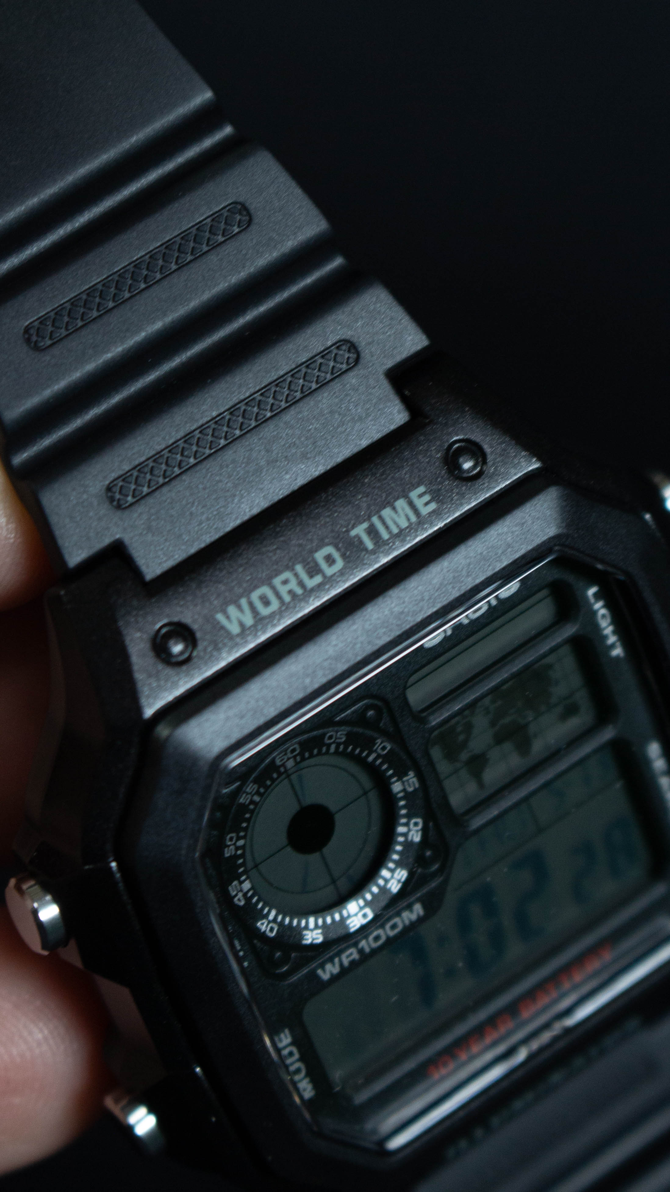 Casio AE-1200WH-1AVDF