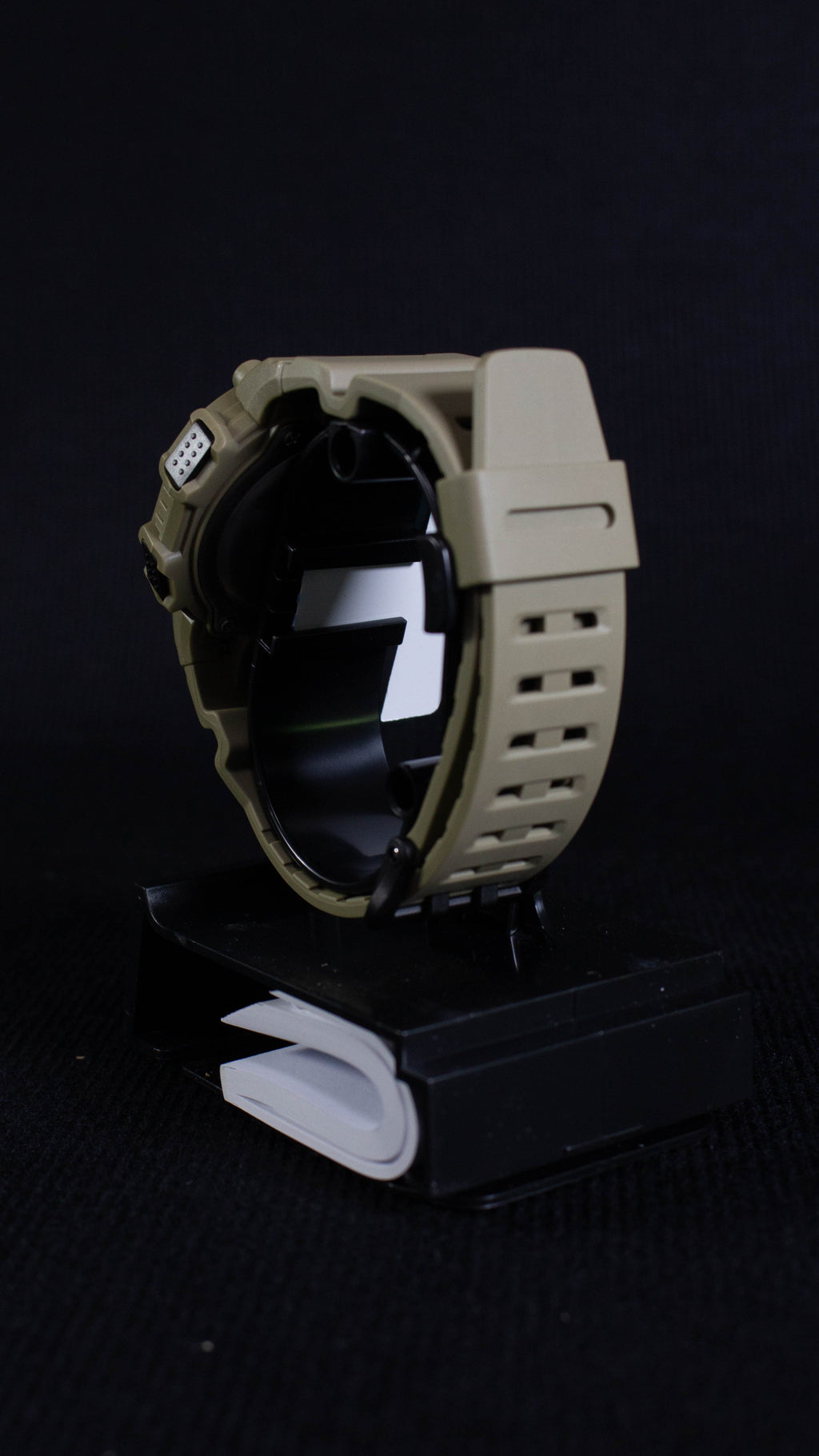 Casio W737HX-5AV