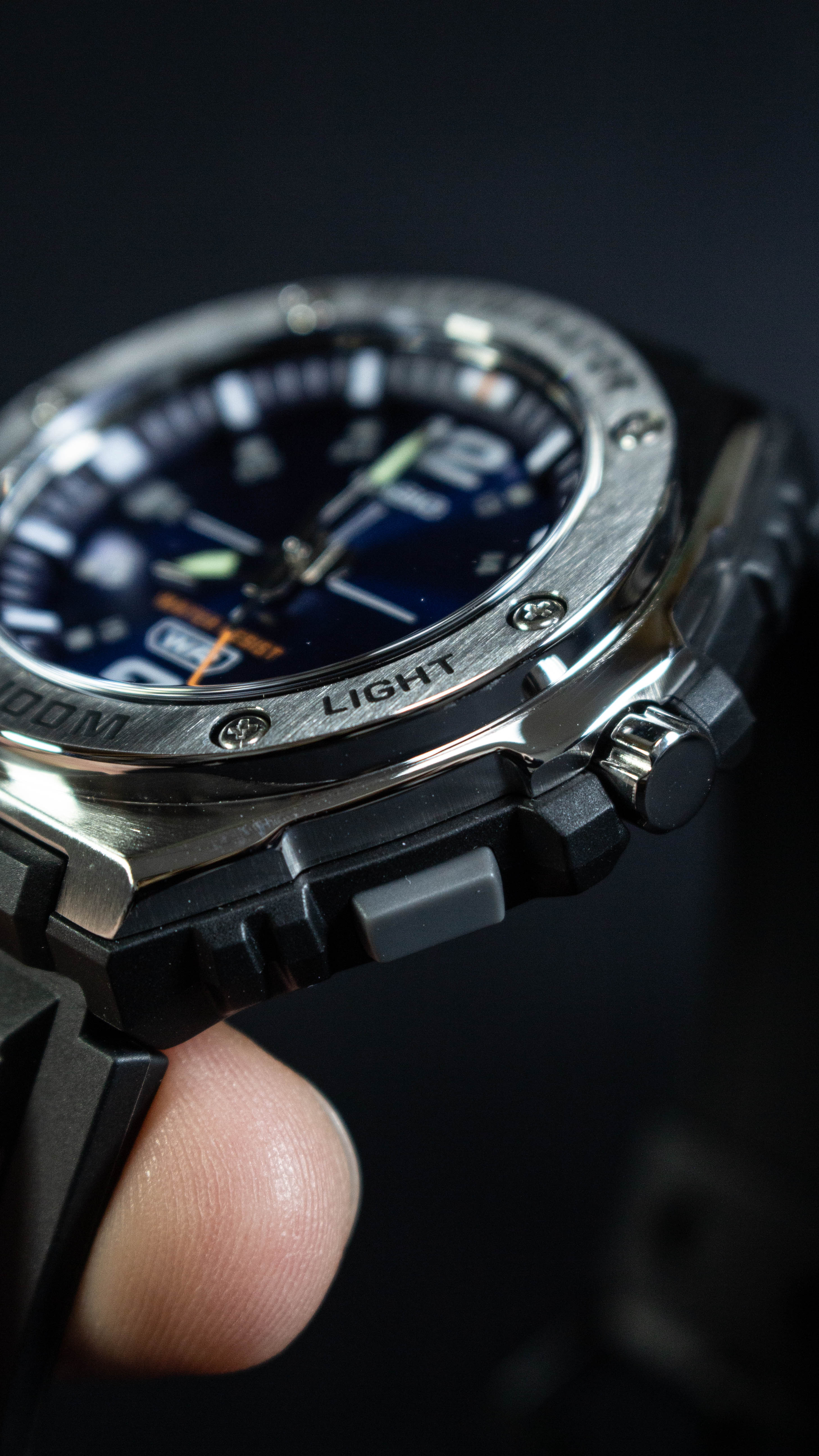 Casio MWA-100H-2AVCF