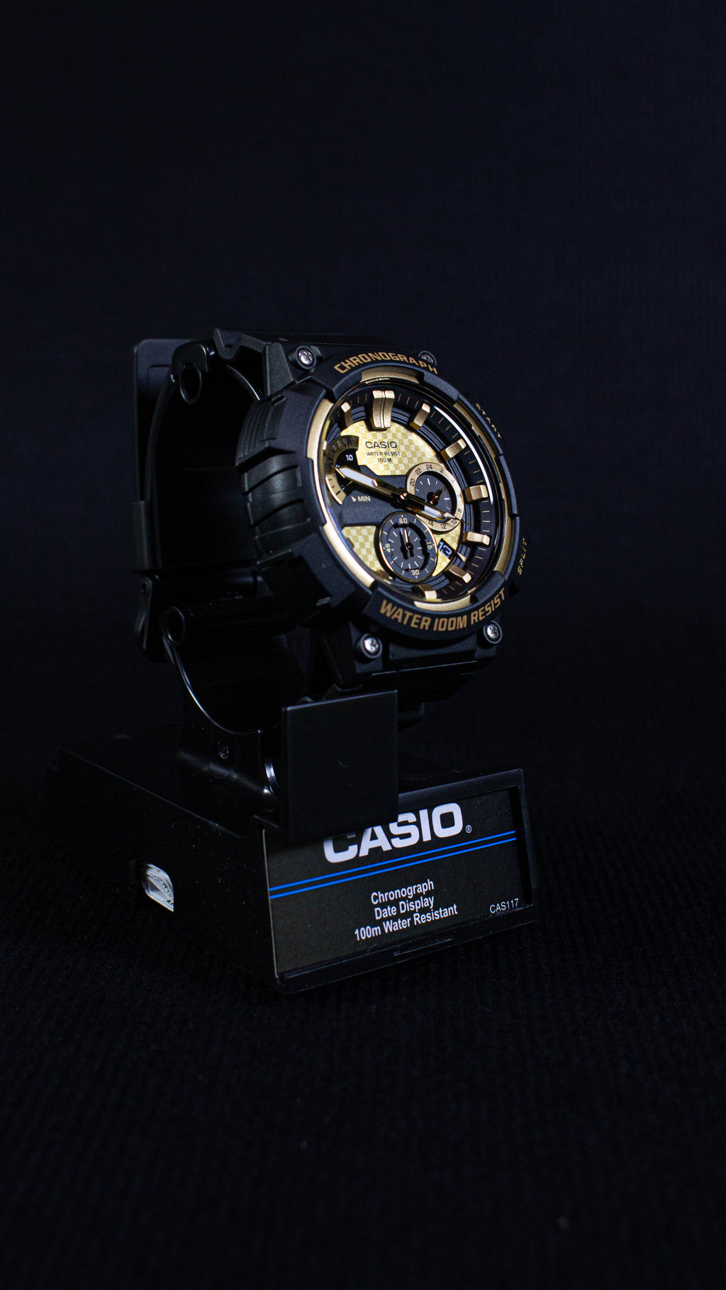 Casio MCW-200H-9AVCF Gold