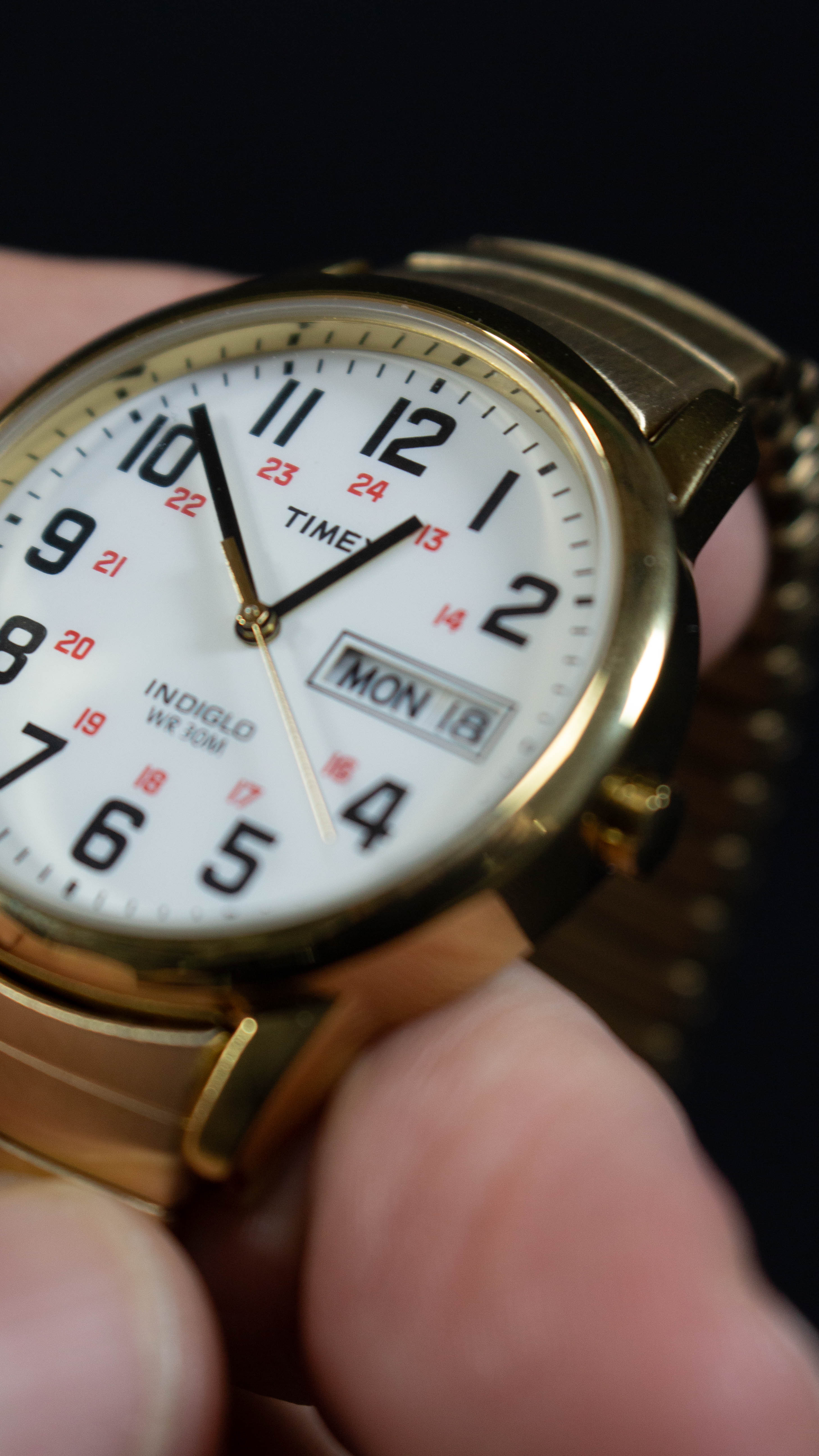 Reloj Timex T20471PF Easy Reader Dorado