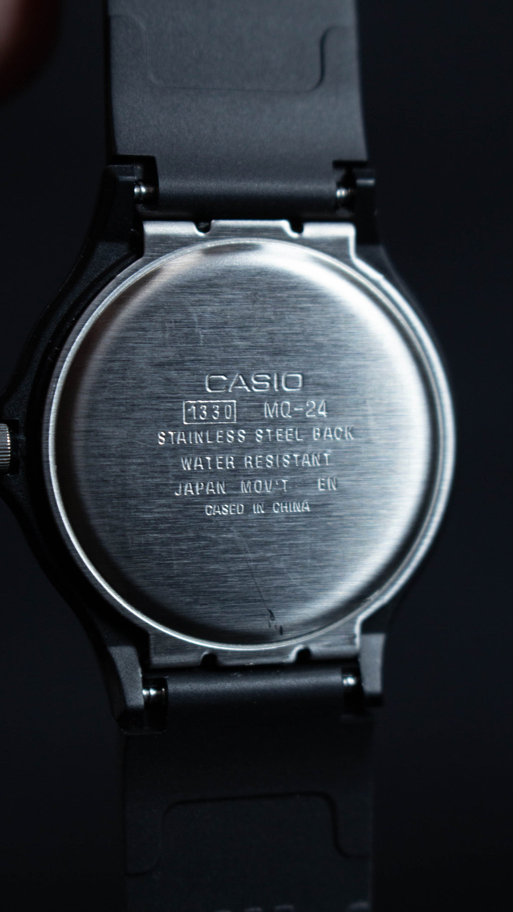 Reloj Casio MQ24-9B3