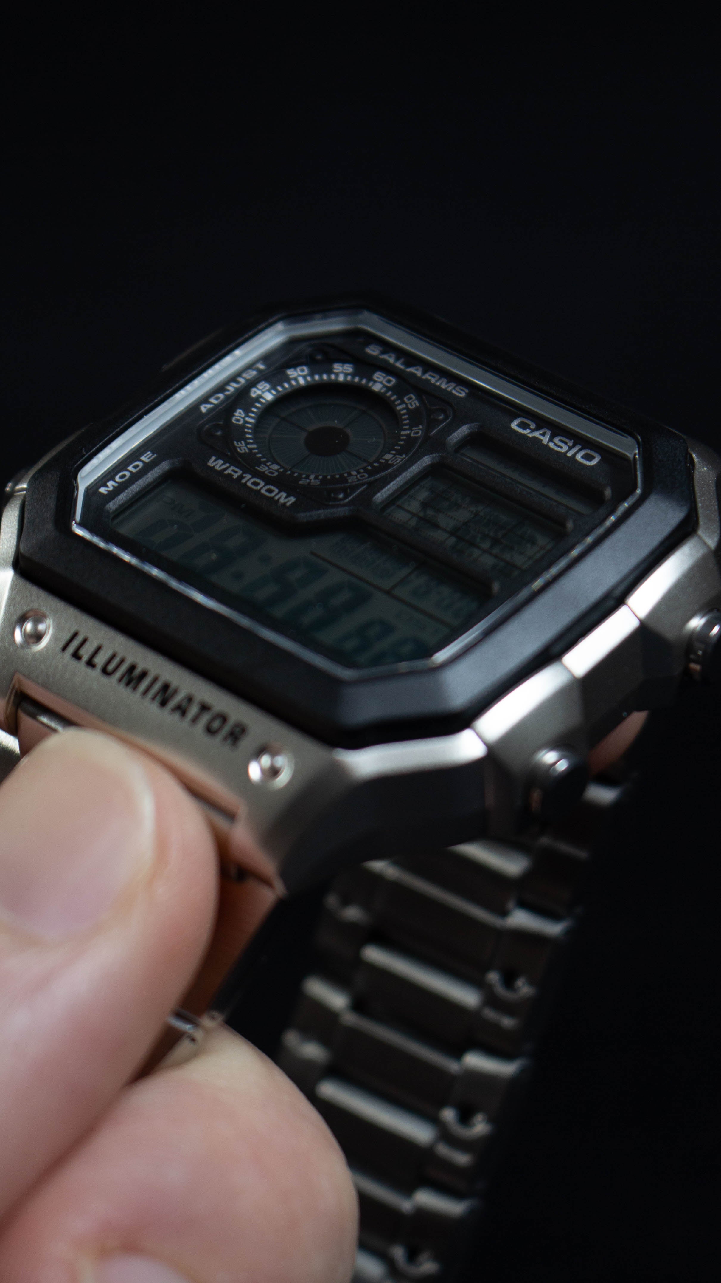 Casio AE1200WHD-1A Acero